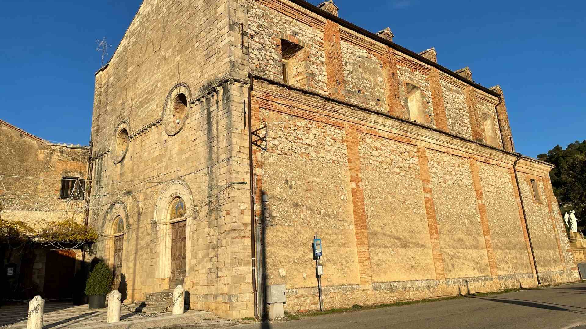 30-chiesa-di-san-francesco-calvi-dell-umbria