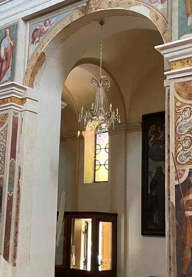 05-chiesa-ss-trinitàpresbiterio-affreschi-avigliano-umbro-focus