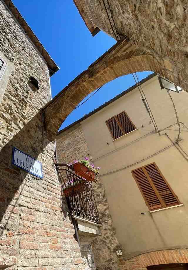 20-castello-di-dunarobba-via-del-arco-avigliano-umbro (1)