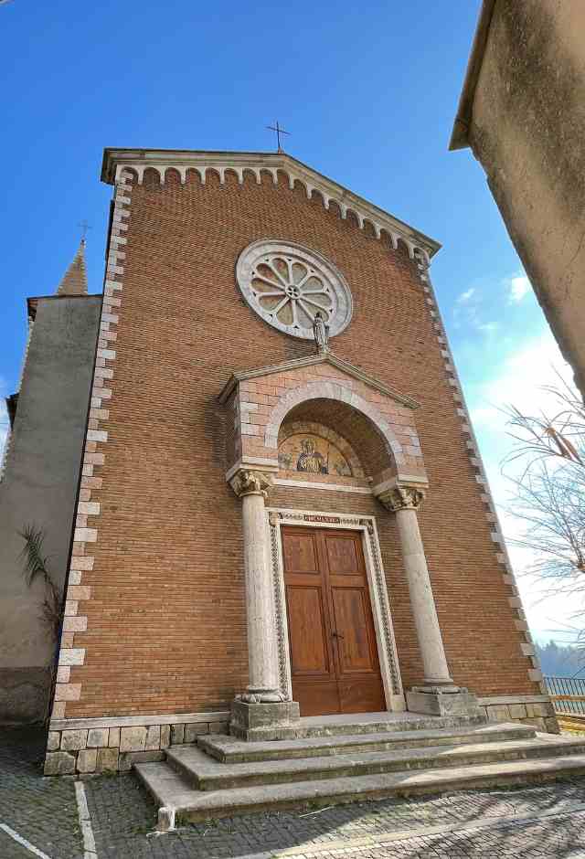 chiesa-di-san-nicolò-ingresso-rosone